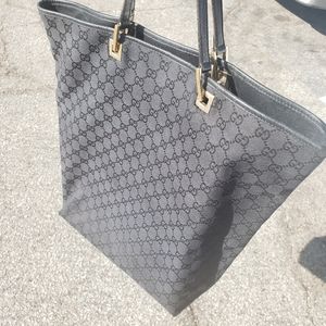 gucci black monogram tote